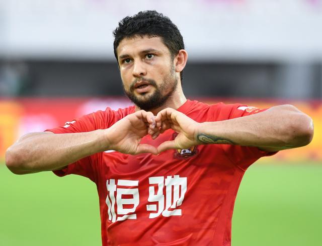 艾克森告别广州队：随时做好为国家队征战的准备